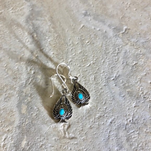 Vintage Sterling Silver Turquoise Stone Earrings - Picture 2 of 2